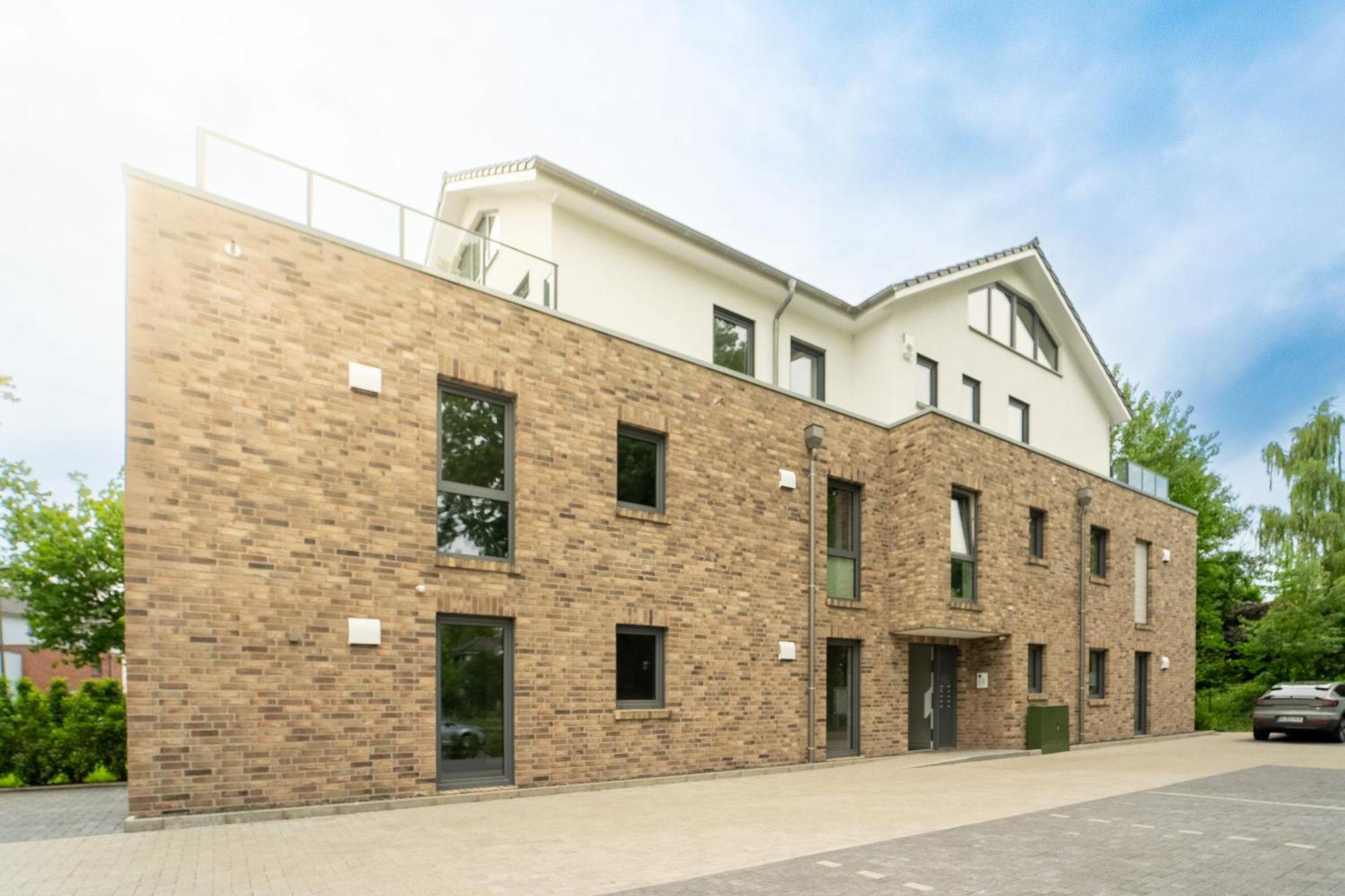 Moderne Ferienwohnung Mit Sups, Balkon Und Parkplatz Bad Zwischenahn Exterior photo